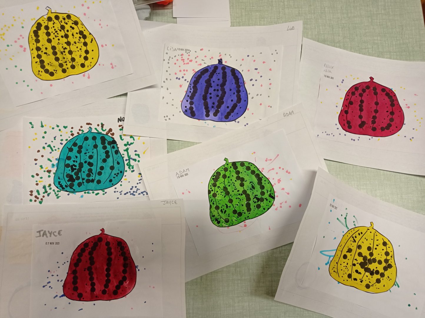 A La Mani re De Yayoi KUSAMA Ecole Primaire Publique Du Bois 