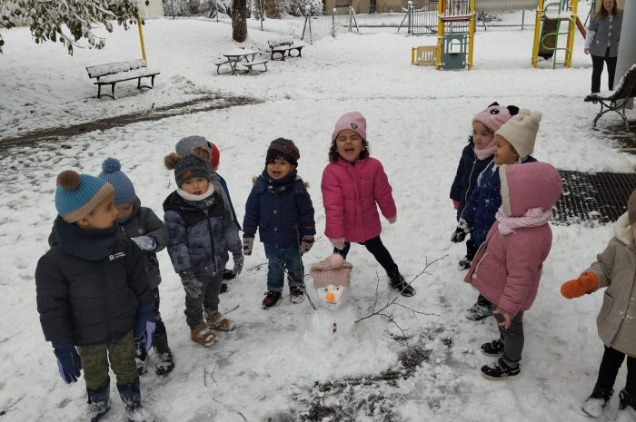 ❄️De la neige et la récréation est magique!⛄