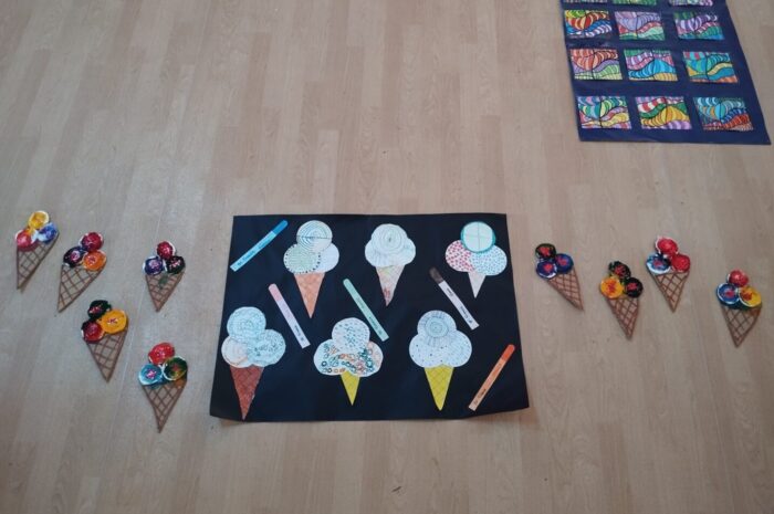 👨‍🎨👨‍🎨Exposition et vente de glaces🍦